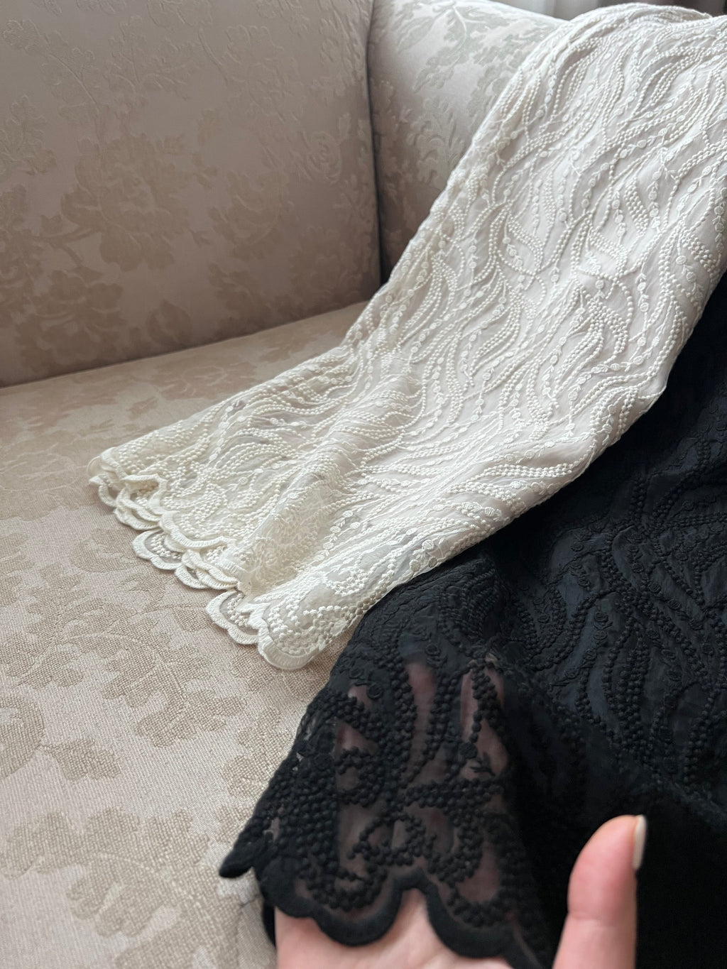 精緻面料 細緻香檳蕾絲裙 SK2305 杏色/黑色