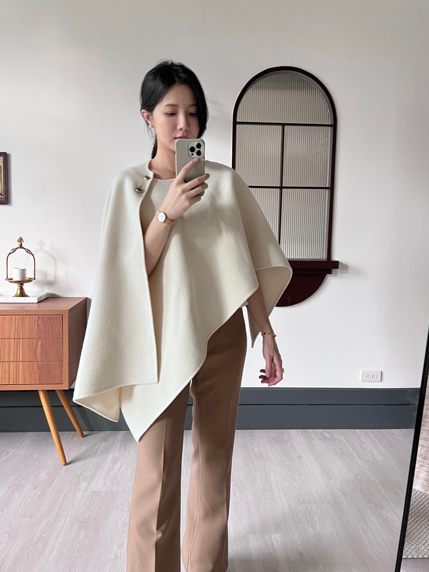 溫潤手工羊毛斗篷 多way穿搭 100%Wool (include Cashmere10%) HW2301