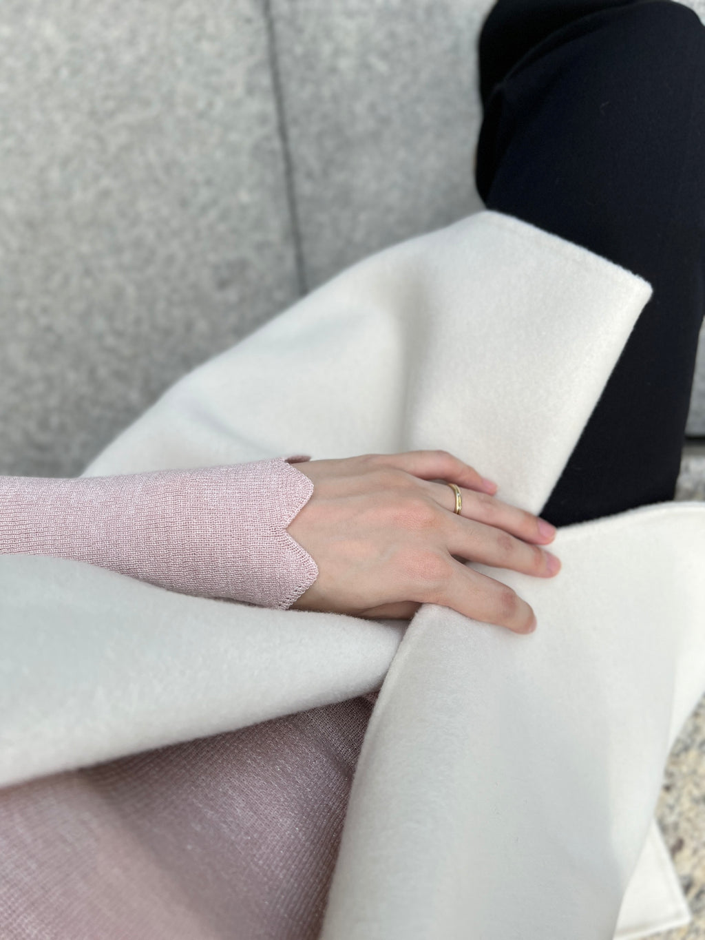 溫潤手工羊毛斗篷 多way穿搭 100%Wool (include Cashmere10%) HW2301