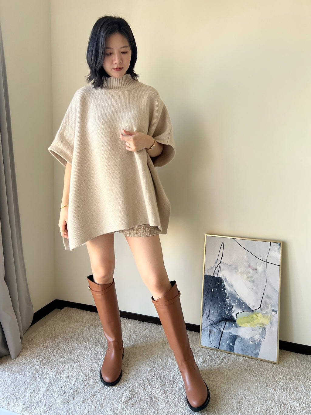 知性套頭側開釦羊毛斗篷 60%Wool Cashmere5% JK2332 杏色