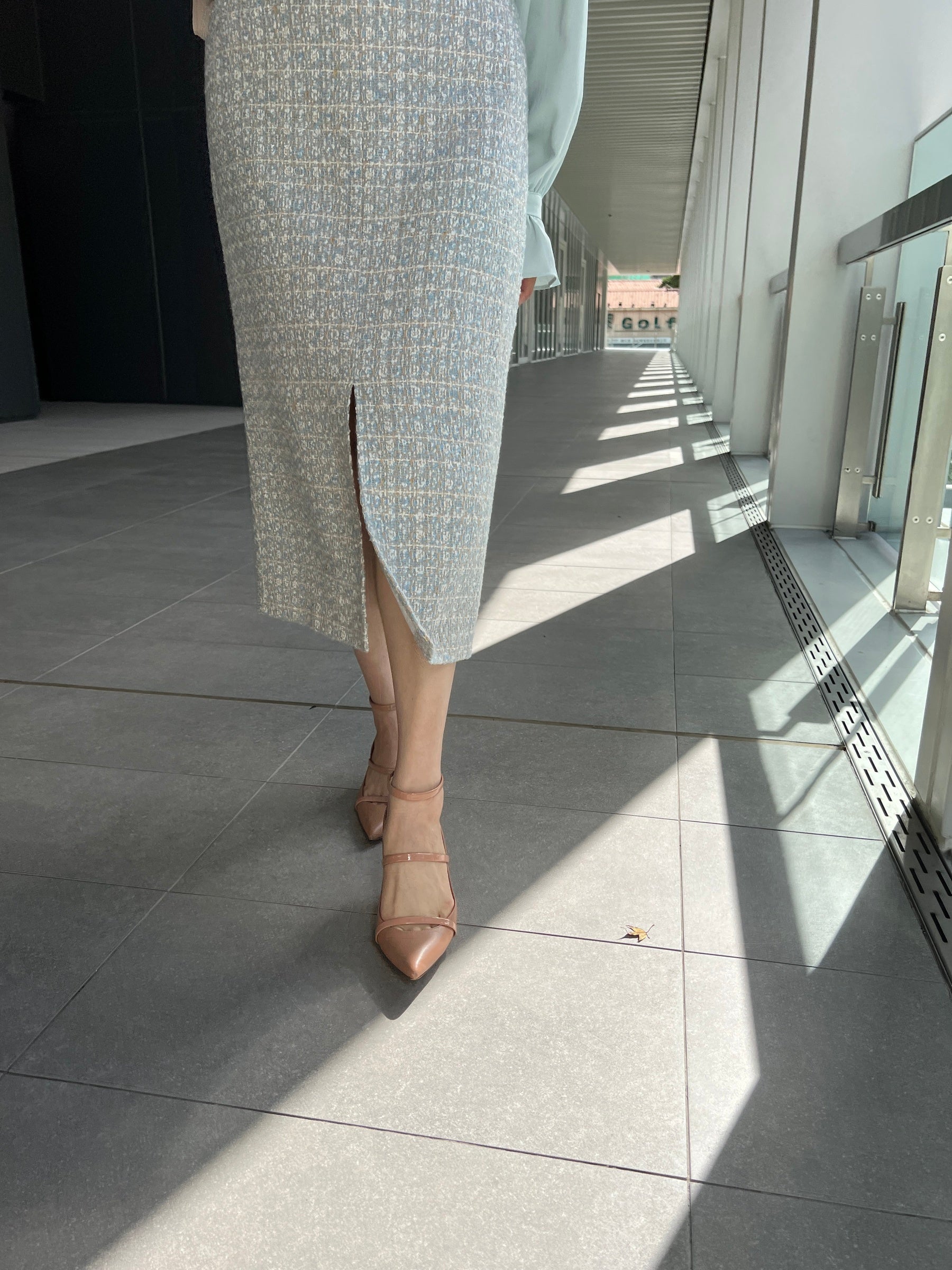 Mila Skirt 雪落戀曲花呢前衩半裙 SKW23062 晨湖綠