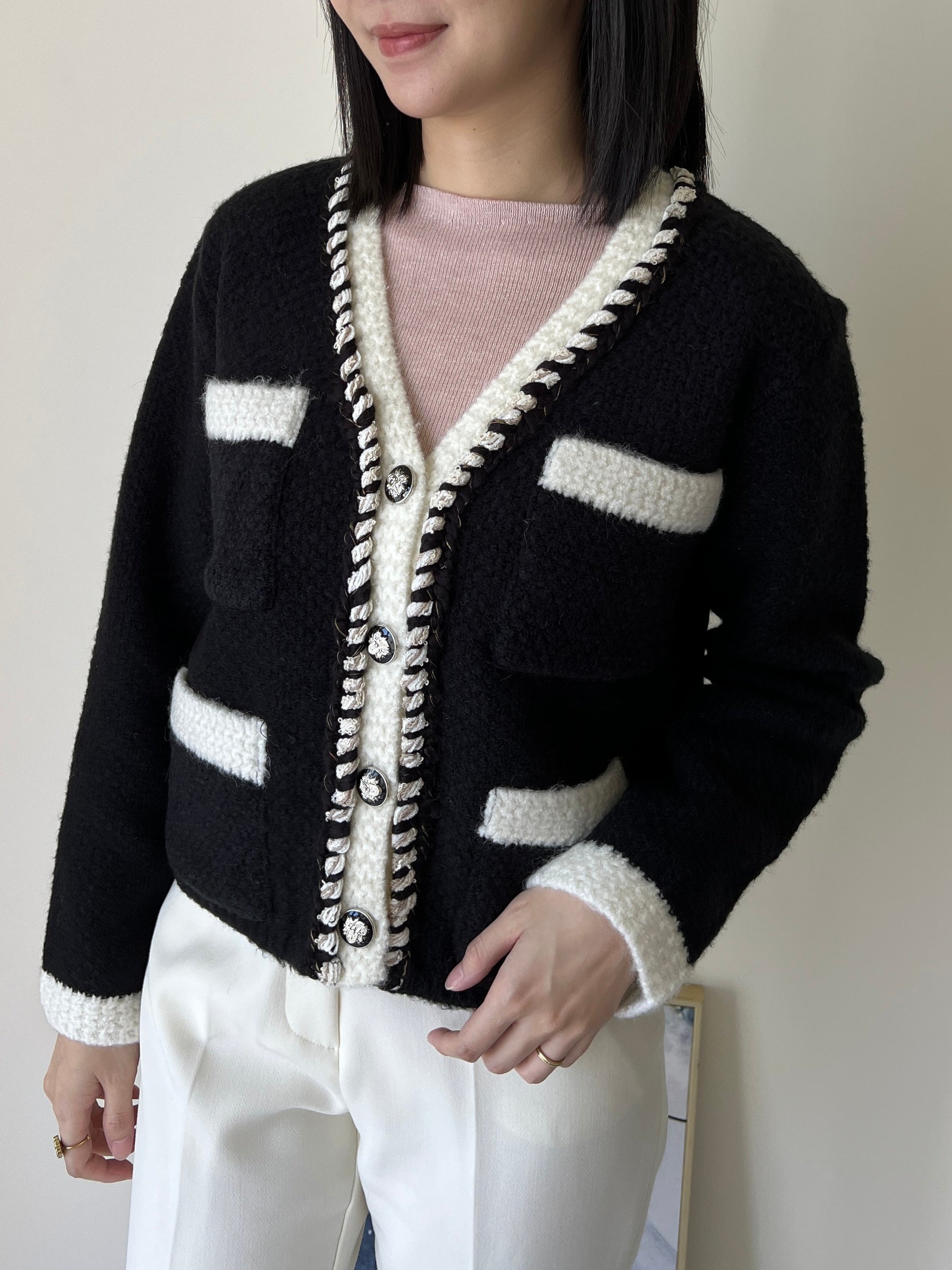 羊毛飾邊小香撞色針織外套  60%Wool JK2340 白色