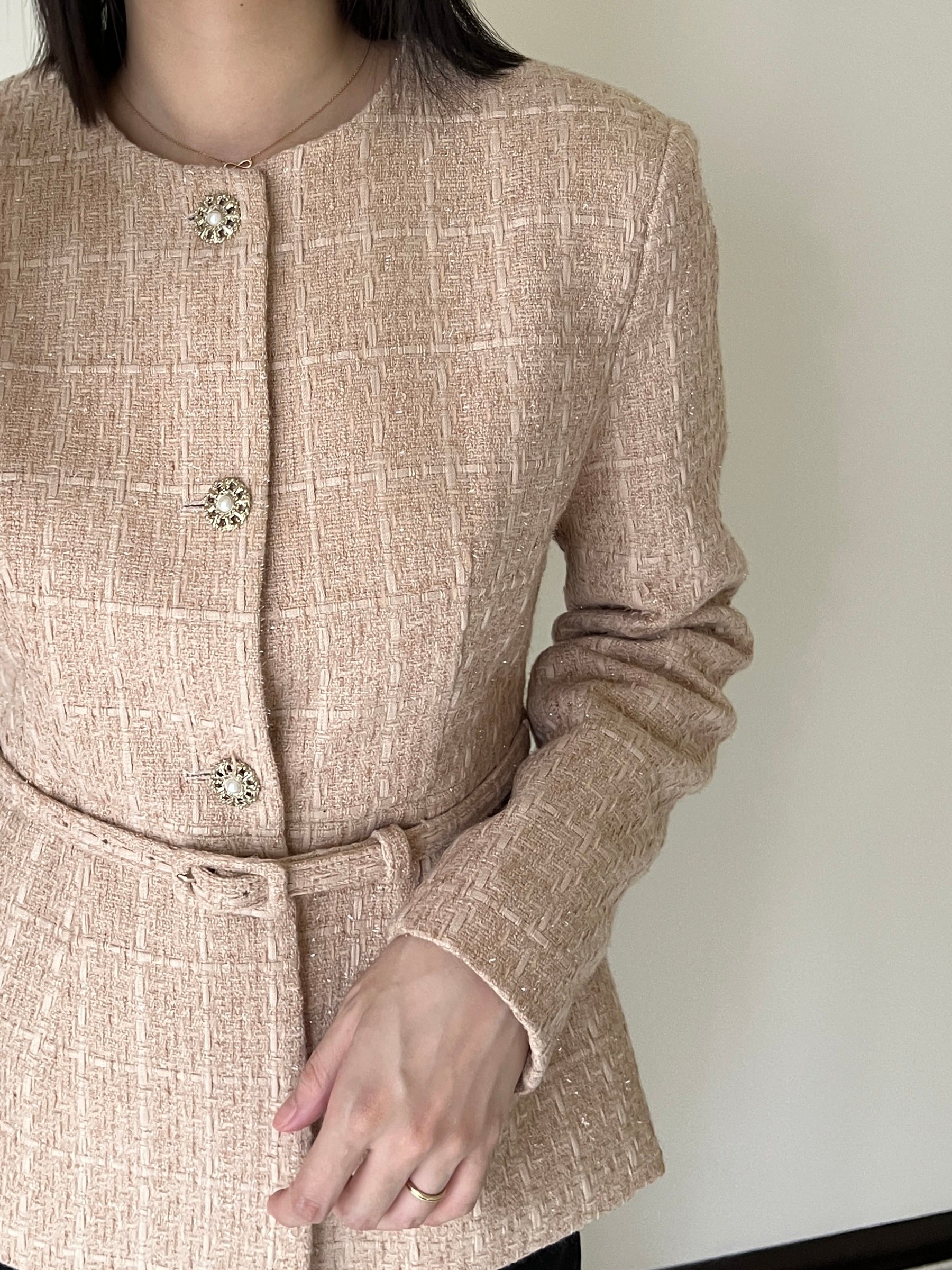 細緻織紋花呢繫腰外套Carla Tweed Jacket 杏色/珊瑚沙色 JK2338