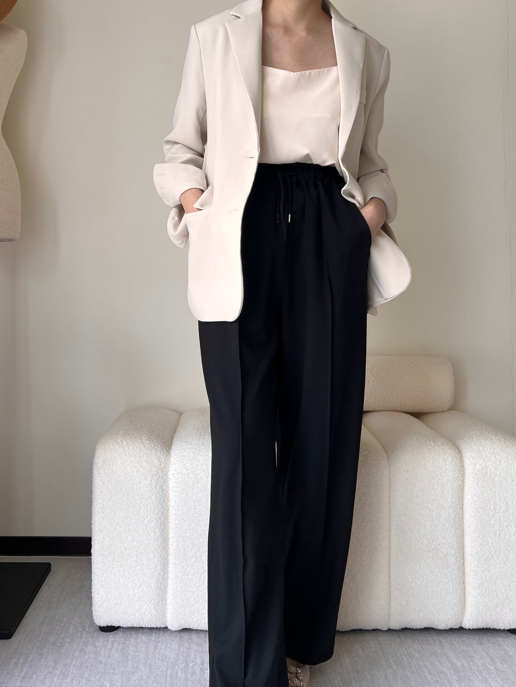 Elena Versatile Pants 舒適面料修長寬褲『0感褲』 PTW24014L 深邃黑