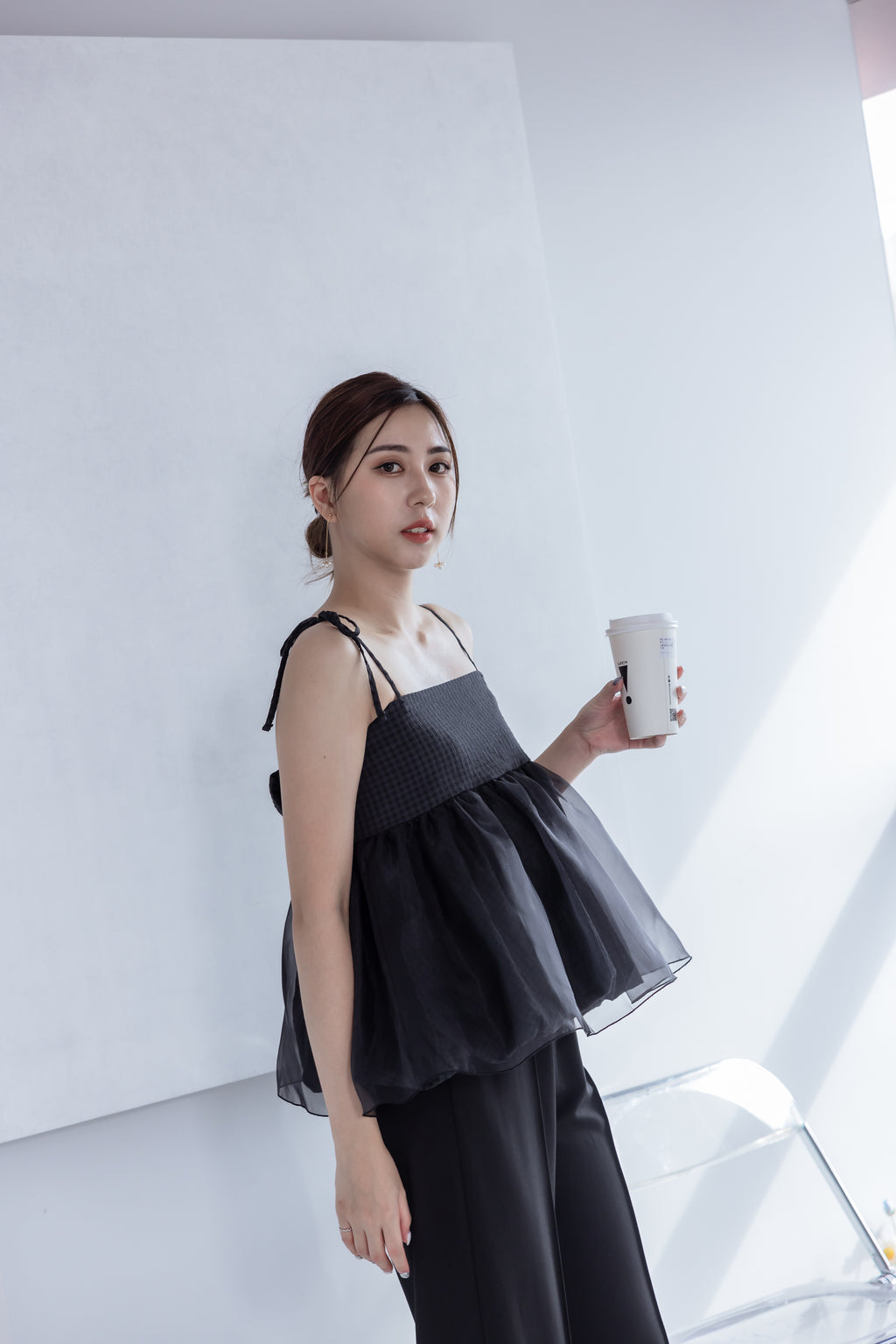 精緻優雅 綁帶澎紗上衣 T2410 黑色