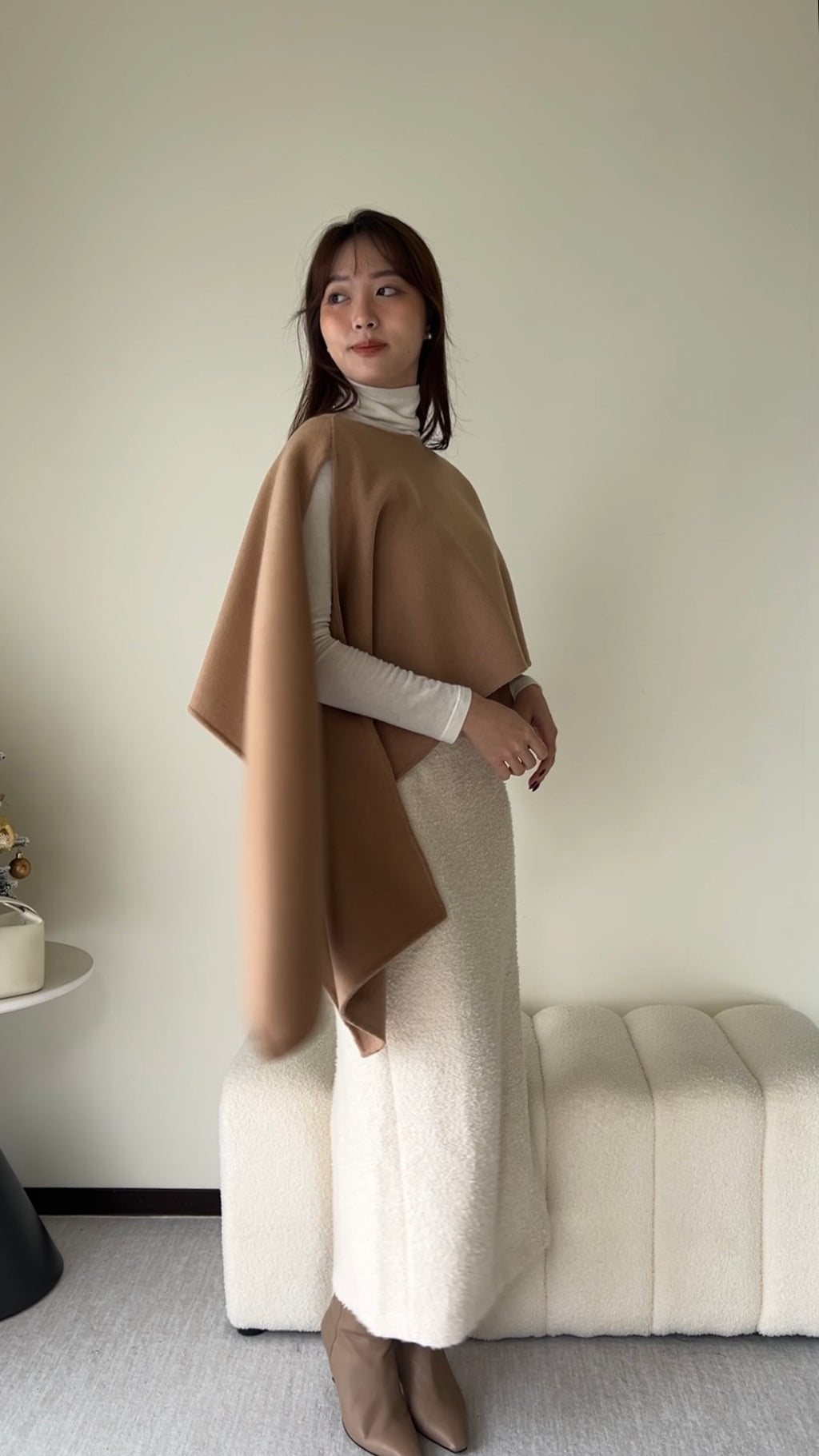 『 奢華質感』Dreamer Hand Made Wool Cape手工羊毛斗篷披肩 Cashmere90% Wool10% HWW3507