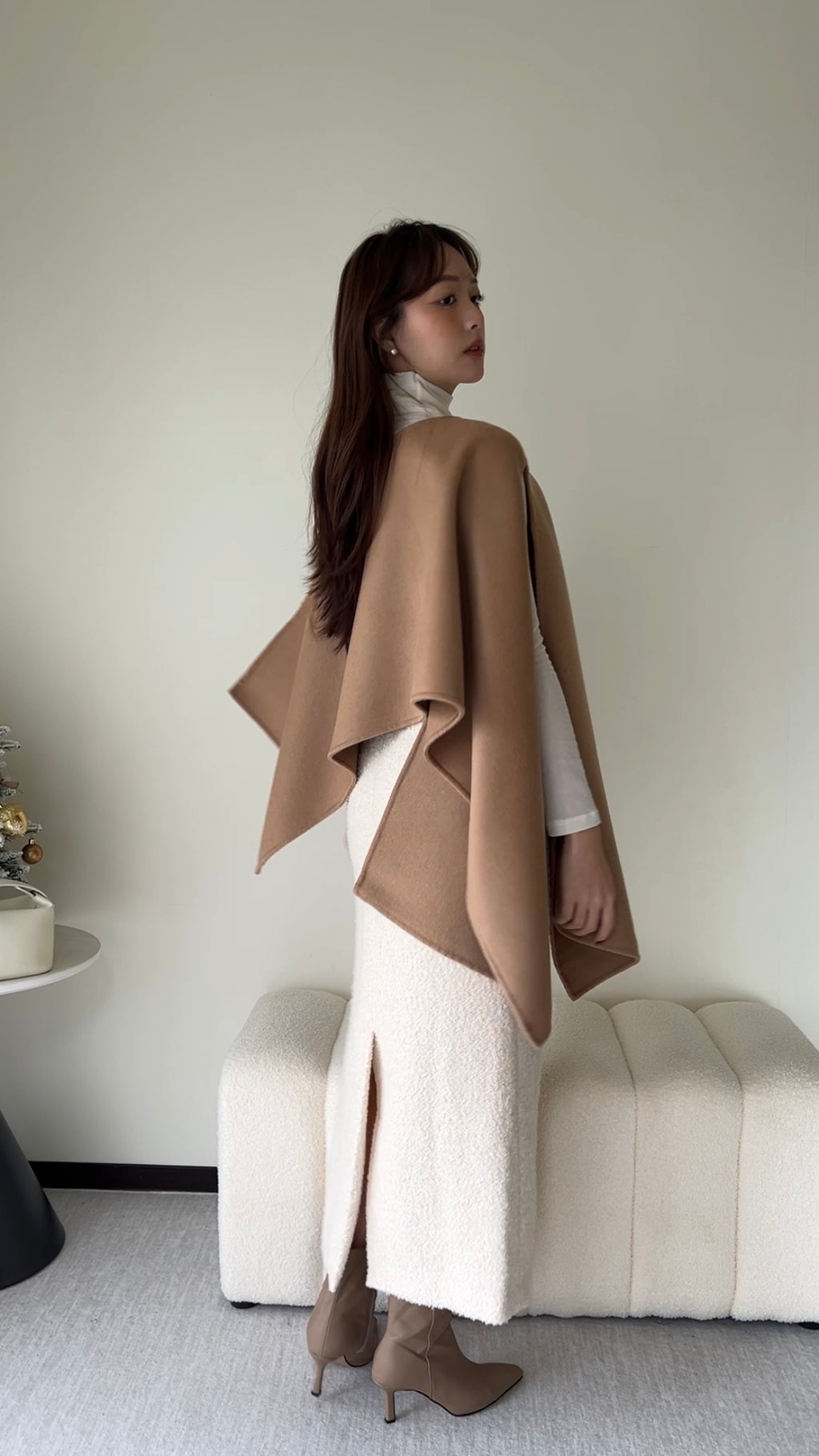 『 奢華質感』Dreamer Hand Made Wool Cape手工羊毛斗篷披肩 Cashmere90% Wool10% HWW3507