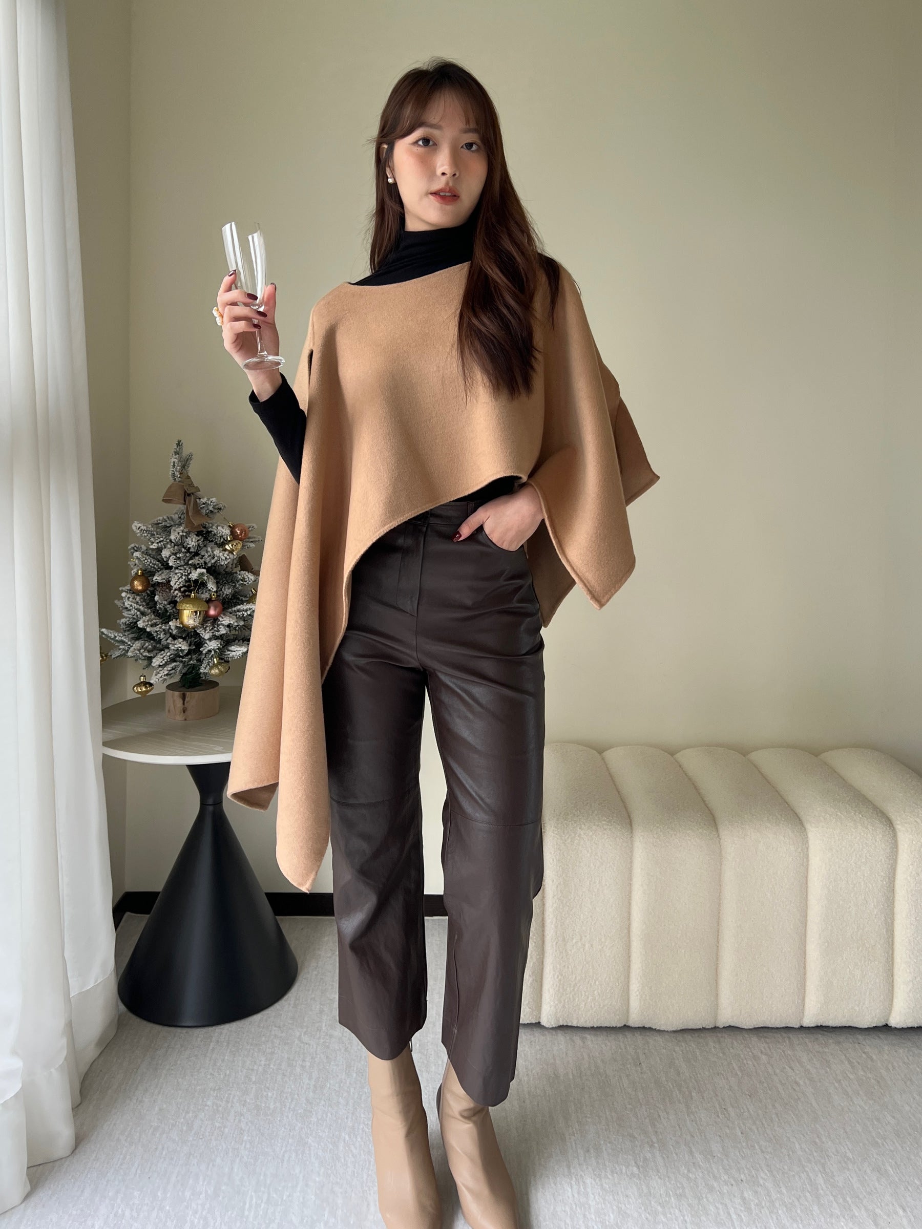 『 奢華質感』Dreamer Hand Made Wool Cape手工羊毛斗篷披肩 Cashmere90% Wool10% HWW3507
