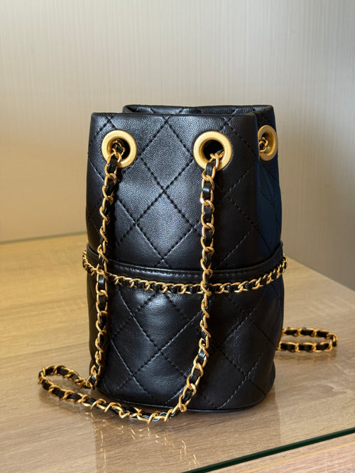 Petite Glow Bag 菱格紋牛皮鏈條包